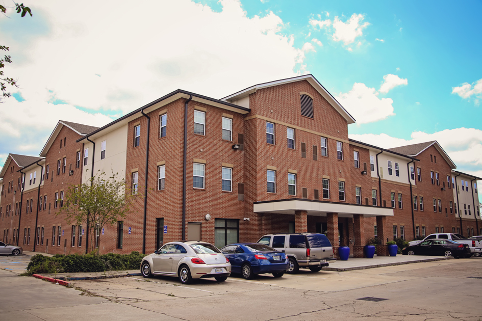 MCNEESE STATE UNIVERSITY BURTON RESIDENTIAL HALL Image